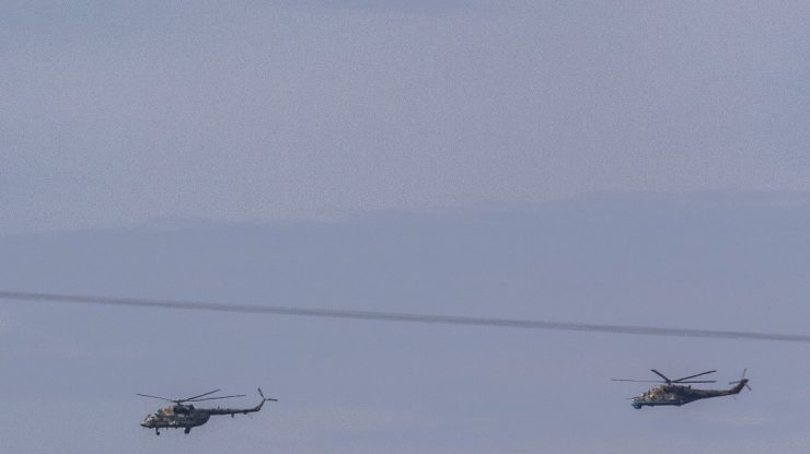 Polonia trimite trupe suplimentare la graniță, susține că Belarusul i-a încălcat spațiul aerian. NATO a fost informată