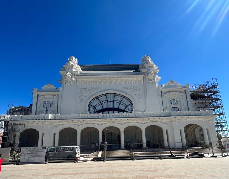 Cazinoul Constanța își dezvăluie fațada. Lucrările sunt finalizate în proporție de doar 70%