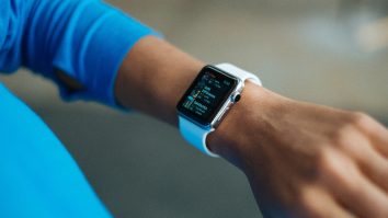 Ce boli poți lua de pe brățara unui smartwatch? Benzile ceasului Fitbit sau Apple sunt focare de bacterii