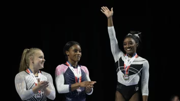 Simone Biles revine pe podium, după doi ani de pauză. Gimnasta a obținut locul 1 la US Classic