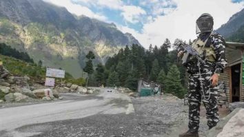 China îi cere Indiei să „își păstreze calmul” privind harta frontierei. Beijingul spune că vecinii săi ar trebui să se abțină de la „supra-interpretarea” problemei