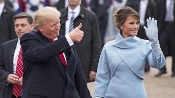 Unde a dispărut Melania Trump? Surse din anturajul fostei prime doamne: îl susține, dar sunt problemele lui, nu ale ei