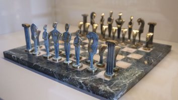 S-a tranșat unul dintre cele mai mari scandaluri din istoria șahului. Campionii Hans Niemann și Magnus Carsen au îngropat securea războiului