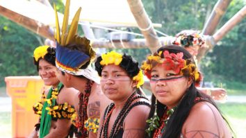 Între tradiție și modern. Cum s-a sărbătorit Ziua Internațională a Popoarelor Indigene