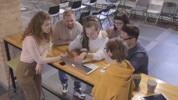 Piața muncii din România este în continuă schimbare. 6 din 10 români vor sa își schimbe locul de muncă