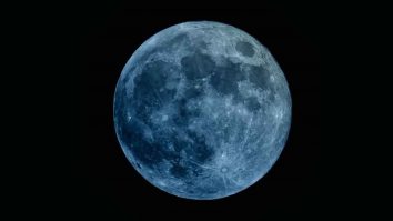 „Luna Albastră” va fi văzută în noaptea de 30 spre 31 august. Cătălin Beldea: „E un spectacol fascinant. E un moment prielnic pentru observații astronomice”