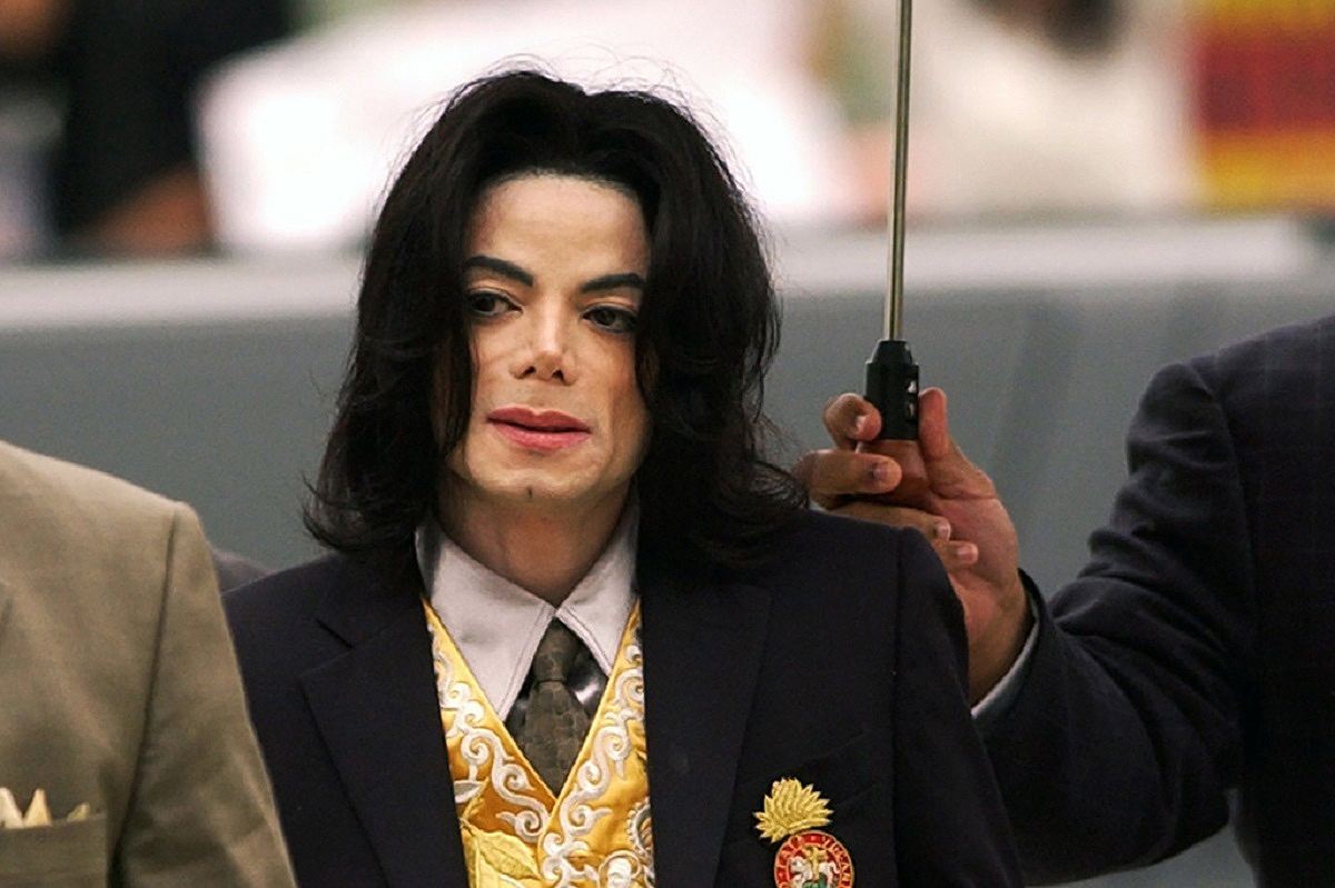 Doi bărbați care susțin că au fost abuzați sexual în copilărie de Michael Jackson pot relua un proces împotriva companiilor sale