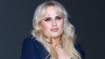 FOTO. Rebel Wilson a fost transportată la spital după ce s-a accidentat pe platoul de filmare. Care este starea actuală a actriței