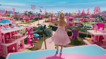 Filmul „Barbie” nu a avut o lansare oficială în Rusia. Cum au dezvoltat întreprinzătorii o piață neagră productivă pentru variantele piratate