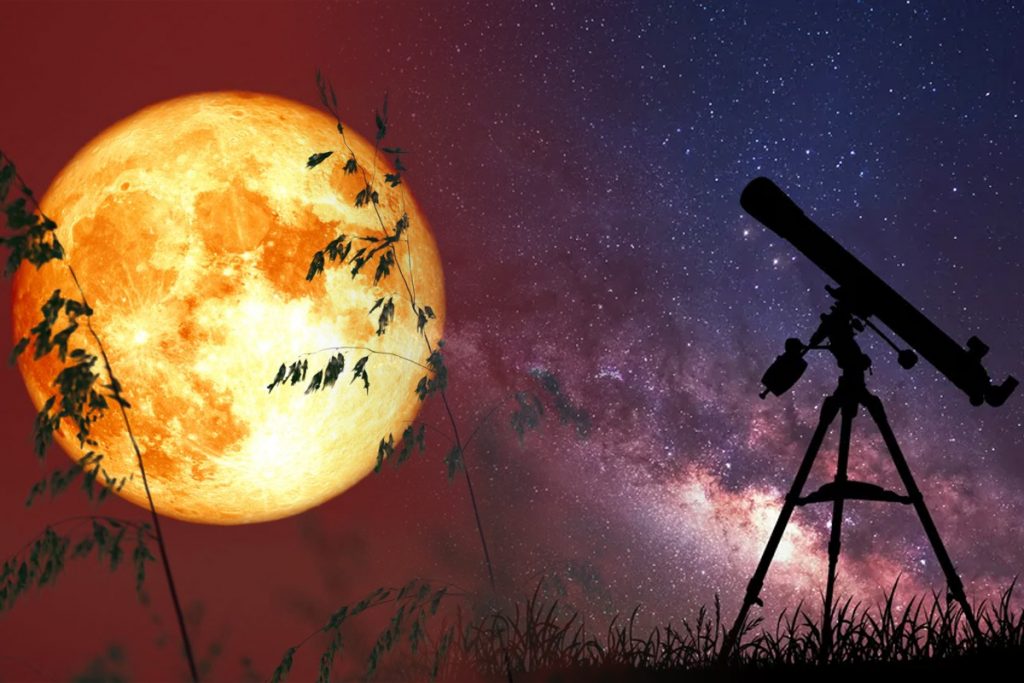 August vine cu două „super-luni”, iar cea de-a doua va fi „luna albastră”. De ce este un fenomen astrologic rar