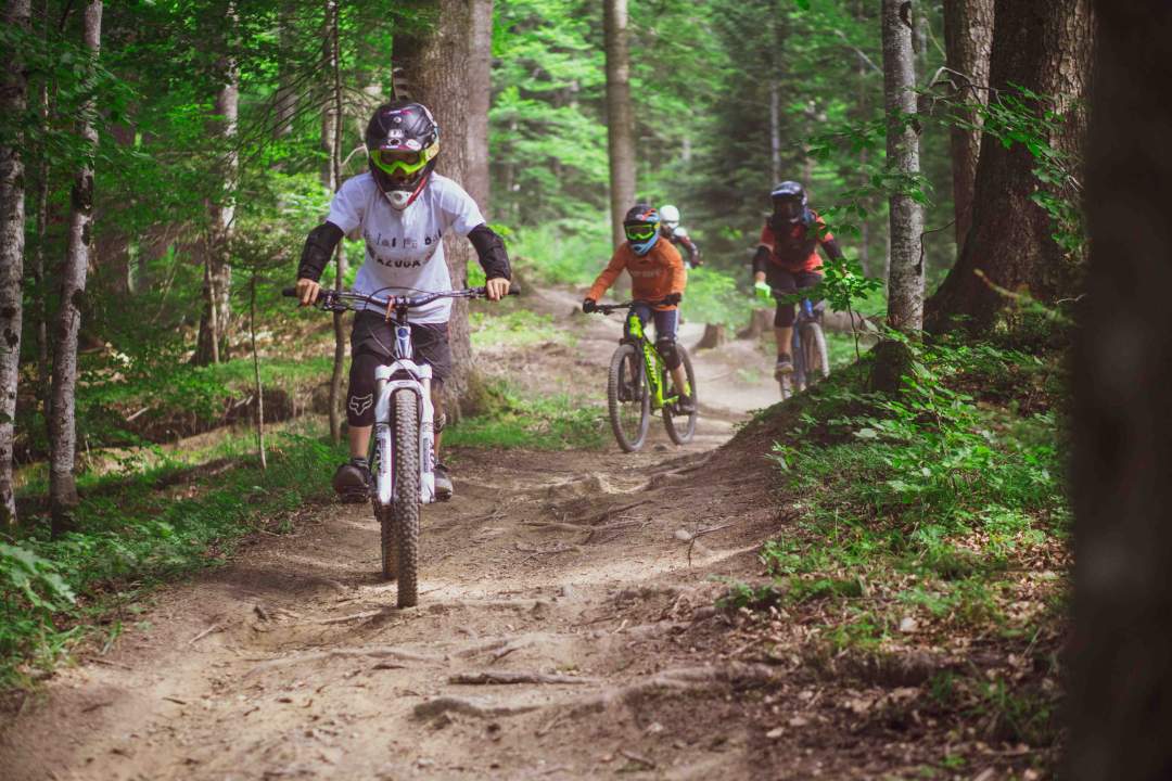 Taberele sunt încă în desfășurare. Unde are loc tabăra de biciclete de anul acesta. Andrei Samoil: E important ca cei mici să știe cum se schimbă un lanț sau o roată spartă