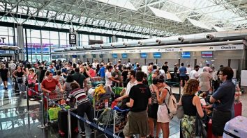 Transportul aerian din Italia a intrat în grevă națională. Peste 30 de zboruri interne au fost anulate