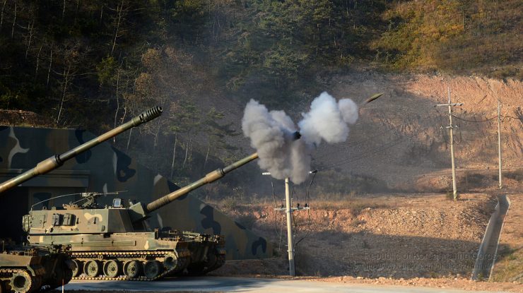 Un ,,tigru asiatic” devine unul dintre cei mai mari exportatori de arme. Polonia îi cumpără obuzierele la prețul de 13 miliarde de dolari