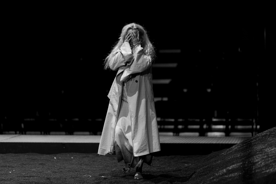 Spectacolul „Medeea” a avut avampremiera astăzi la Teatrul Mic din București. Când poți vedea următoarele reprezentații