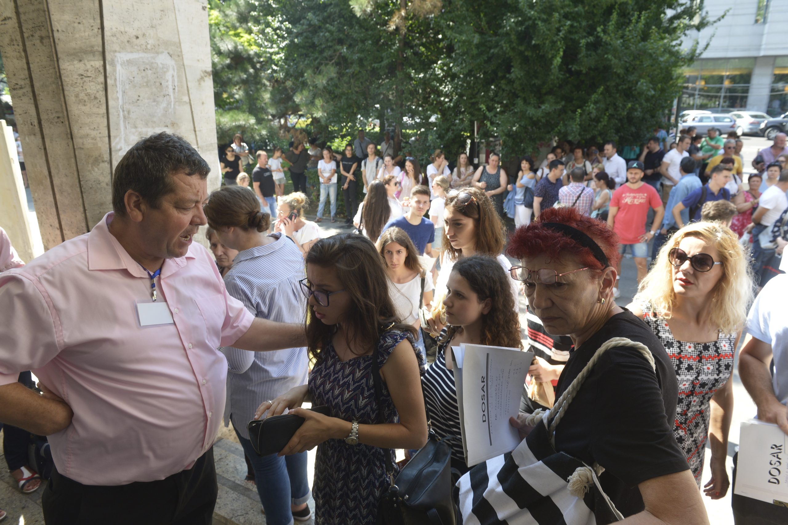 Visul lor sau al părinţilor? Alegerea facultăţii este o dilemă pentru tinerii din generaţia Z