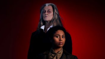 Teatrul Național din Scoția a lansat un nou spectacol intitulat „Dracula”. Personajele sunt interpretate doar de femei și persoane non-binare