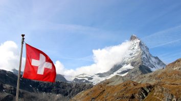 Elvețienii se plâng ca au prea multe autostrăzi. Au votat împotriva extinderii rețelei de drumuri