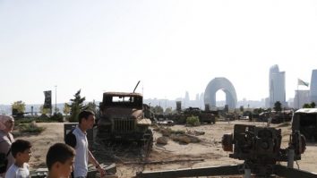 Azerbaidjan a lansat o „operațiune antiteroristă” în Nagorno-Karabah. Ministerul Apărării din Baku acuză forțele armene de terorism