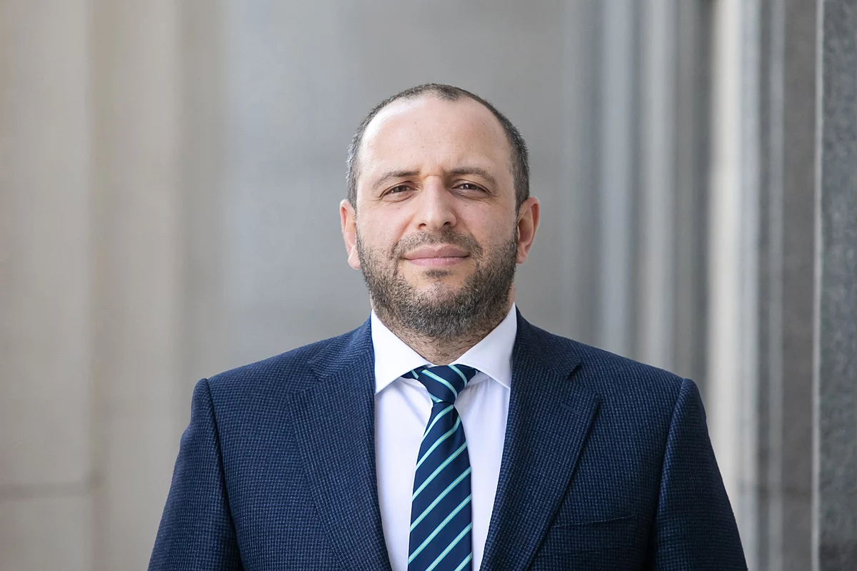 Volodimir Zelenski l-a numit pe Rustem Umerov noul ministru al apărării. Care a fost motivul pentru care l-a înlocuit pe Oleskii Reznikov