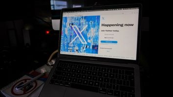 Platforma X îți „fură” datele personale. Ce vrea să facă Elon Musk