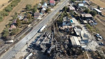 Anchetatorii s-au apropiat de epicentrul exploziilor de la Crevedia. Probele arată că la stația GPL s-ar fi produs combustibil artizanal