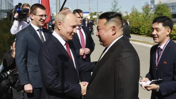 Putin s-a întâlnit cu Kim Jong Un. Coreea de Nord a lansat două rachete balistice/ Liderul rus ar putea da sateliți Coreei de Nord