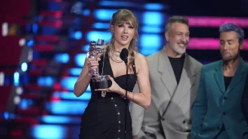 Taylor Swift a dominat MTV Video Music Awards 2023. Artista a luat acasă 9 premii