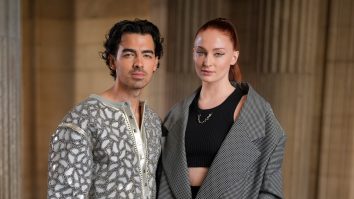 Joe Jonas și-ar fi angajat un avocat pentru divorțul de Sophie Turner. Cei doi sunt căsătoriți de patru ani