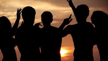 Trăiești în Aleph. Bogdan Morar: Suntem tot mai deschiși la a experimenta sexual