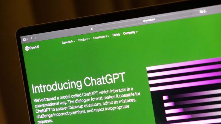 CIA și FBI vor ChatGPT personalizat. Agențiile americane vor folosi instrumentul AI în investigații