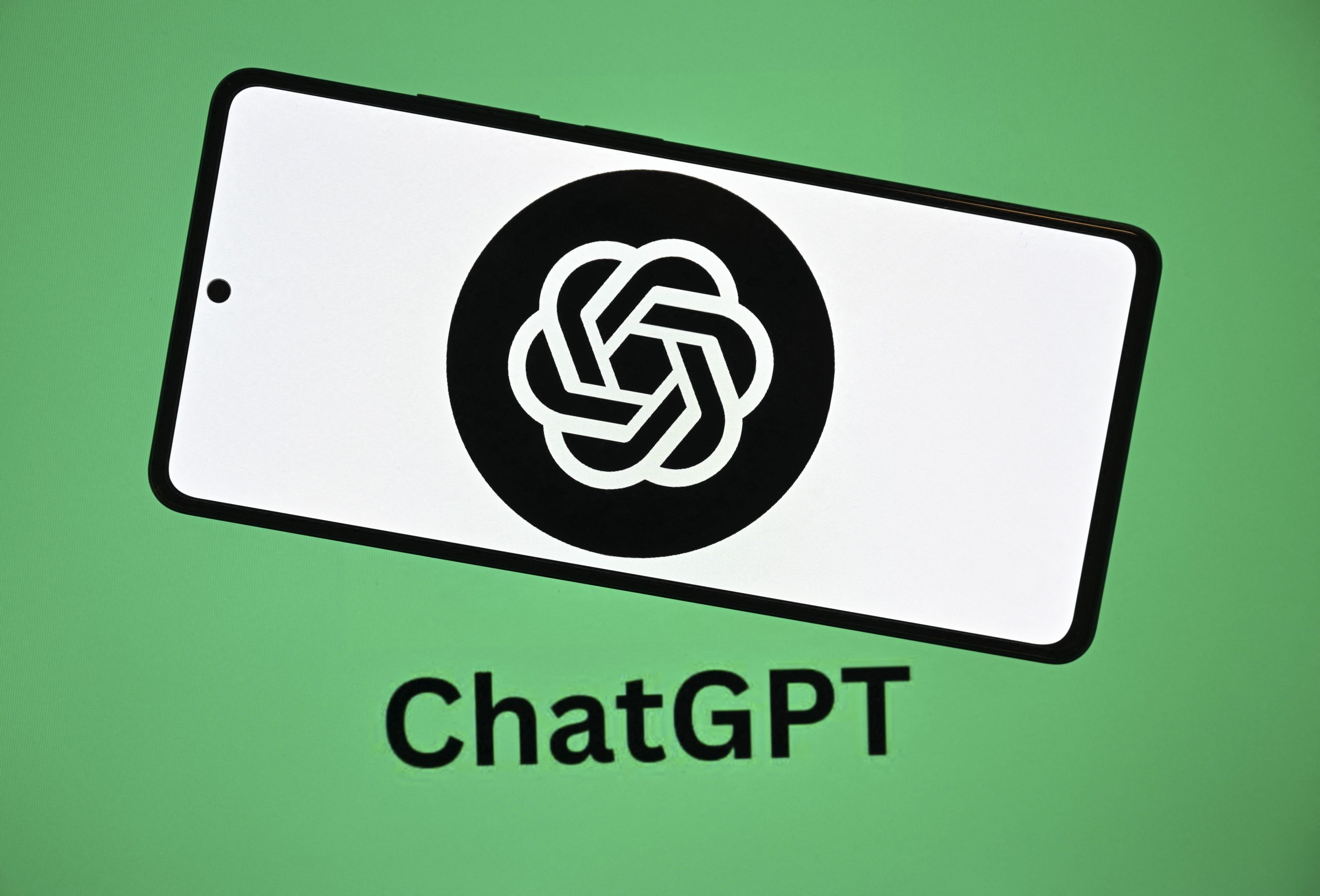 ChatGPT va fi accesibil fără un cont, pentru prima dată.
