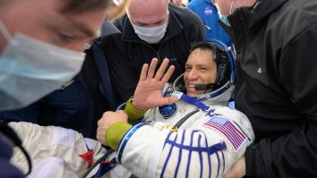 Echipajul de astronauti ruso-american s-a întors pe Pământ. Americanul Frank Rubio și cei doi colegi ruși au aterizat în Kazahstan