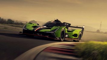 Lamborghini SC63, apreciat în timpul festivalului Goodwood Festival of Speed. Modelul atinge suta de kilometri în 2,5 secunde