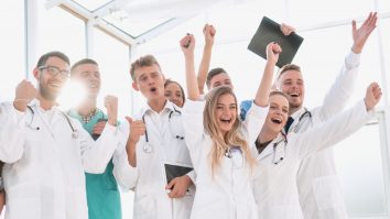 Dermatologia este alegerea de top a rezidenților. Care sunt cele mai cautate secții