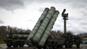 Rusia a pierdut un sistem de rachete S-400 Triumf în Crimeea. Florin Jipa: „Ucraina reușește, fără să aibă o flotă, să controleze Marea Neagră”