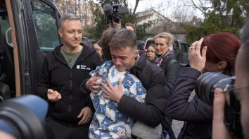 Copiii ucraineni deportați se întorc acasă. 19.500 au fost transportați ilegal de ruși