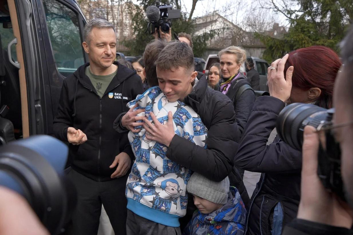 Copiii ucraineni deportați se întorc acasă. 19.500 au fost transportați ilegal de ruși