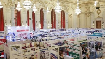 Târgul imobiliar al toamnei s-a deschis astăzi la Palatul Parlamentului. Dezvoltator: „Se va continua o creștere de prețuri, care este deja destul de accentuată în ultimii 2-3 ani”