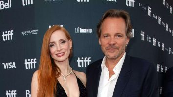 „Memory” a avut premiera la Festivalul Internațional de Film de la Toronto. Jessica Chastain și Peter Sarsgaard joacă rolurile principale