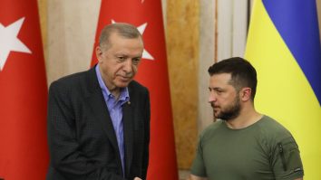 LIVE UPDATE. Ziua 606 de război în Ucraina. Zelenski a discutat cu Erdogan despre formula de pace din Ucraina