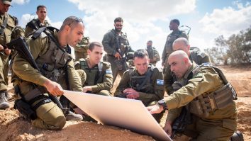 Război în Israel, ziua 13. LIVE UPDATE. Forțele de apărare israeliene afirmă că „sute de infrastructuri Hamas” au fost distruse/Netanyahu: „Hamas sunt noii naziști”/ FT: Israelul intenționează să creeze o zonă tampon în Fâșia Gaza