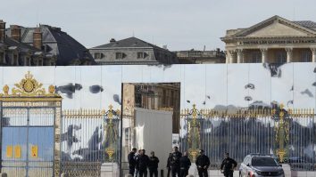 Alertă cu bombă în Franța. Château de Versailles a fost evacuat pentru a șasea oară într-o săptămână