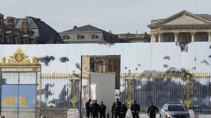 Alertă cu bombă în Franța. Château de Versailles a fost evacuat pentru a șasea oară într-o săptămână