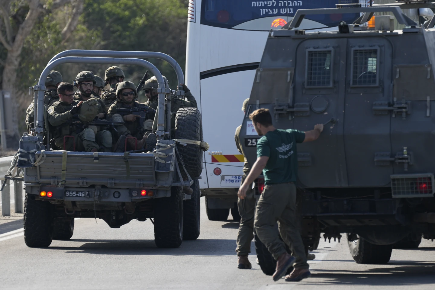 Hamas atacă Israelul/Jurnalist în Israel: Nu e vorba de o stare de război între state