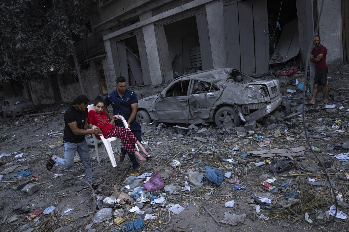 Hamas i-a ucis tatăl în fața ei: „Mi-a fost teamă că nu-mi voi mai vedea familia niciodată”