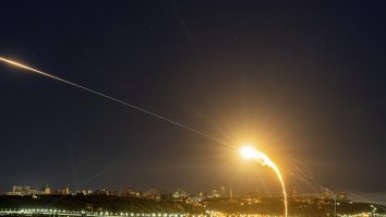 Rusia lansează un nou atac cu drone asupra Kievului. Două persoane sunt rănite