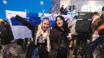 Finlanda oferă cursuri despre fericire. Zece persoane sunt invitate în țara nordică pentru a lua lecții