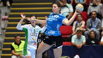 CSM București, victorie la 15 goluri diferență în EHF Liga Campionilor. Echipa se află pe locul 4 în clasamentul grupei A
