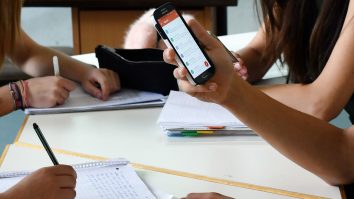 Rolul inteligenței artificiale în școli. Antreprenor în educație: „Rolul A.I. este să ajute profesorii să creeze programe educaționale croite pe nevoile elevului”