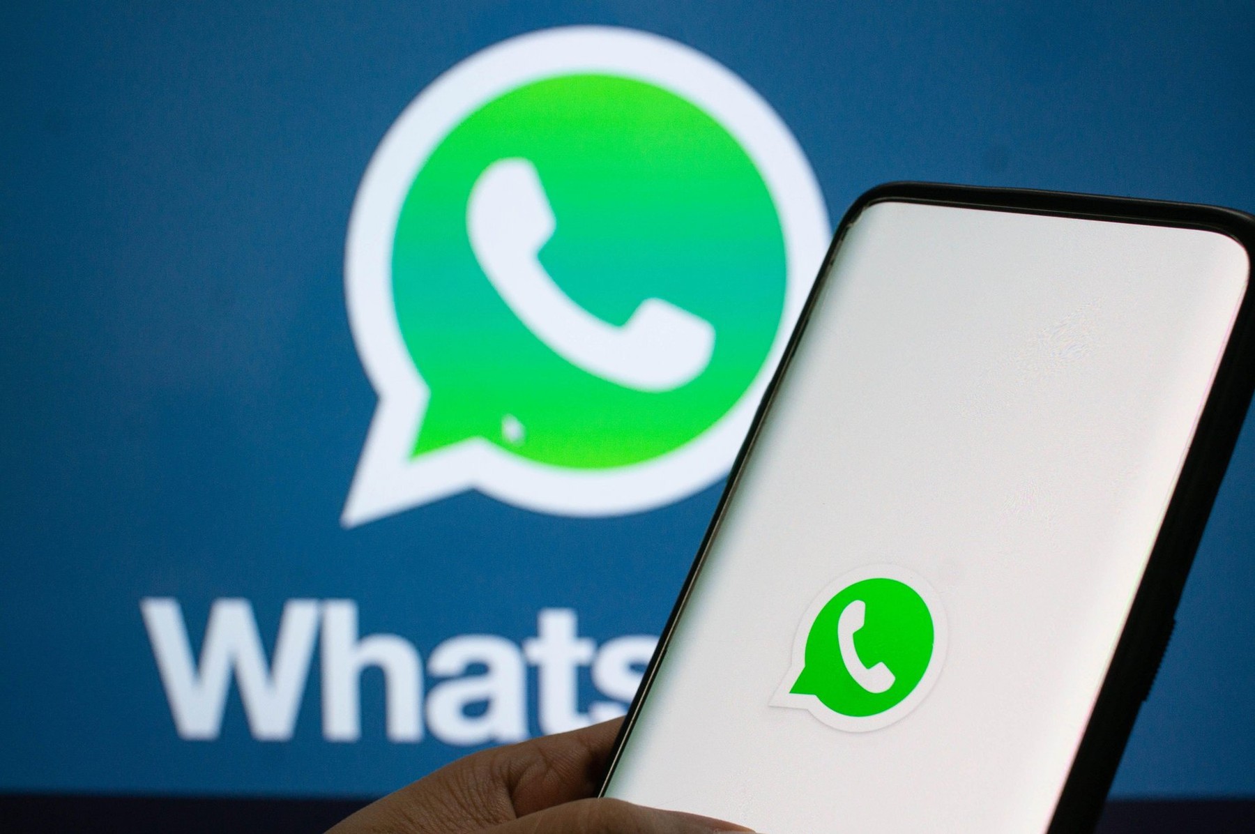 WhatsApp dezvoltă o nouă funcție: mesaj audio care se autodistrug